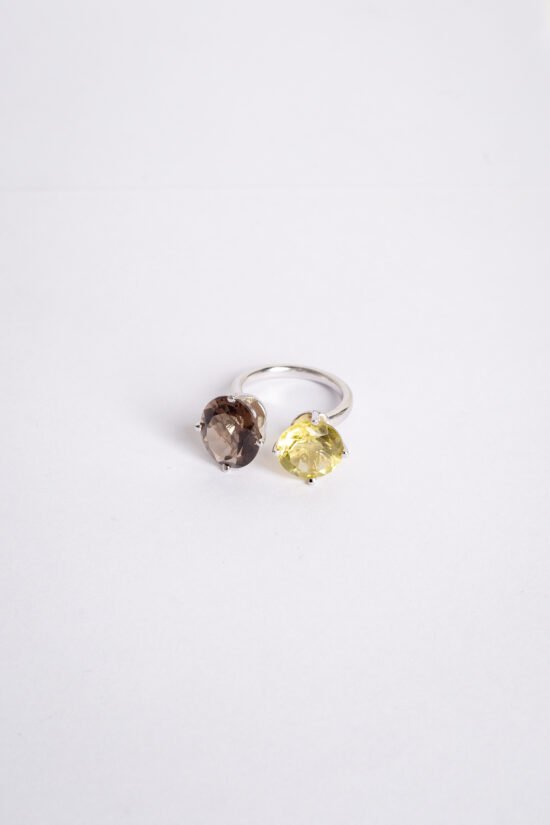 Anel toast | green gold e quartzo fumê