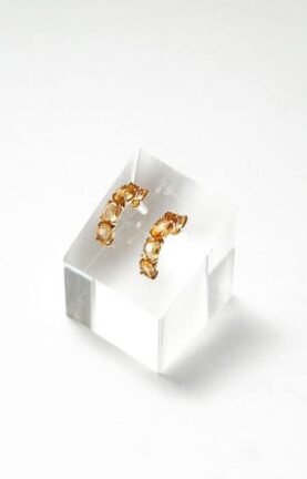 Brinco pantone | citrino