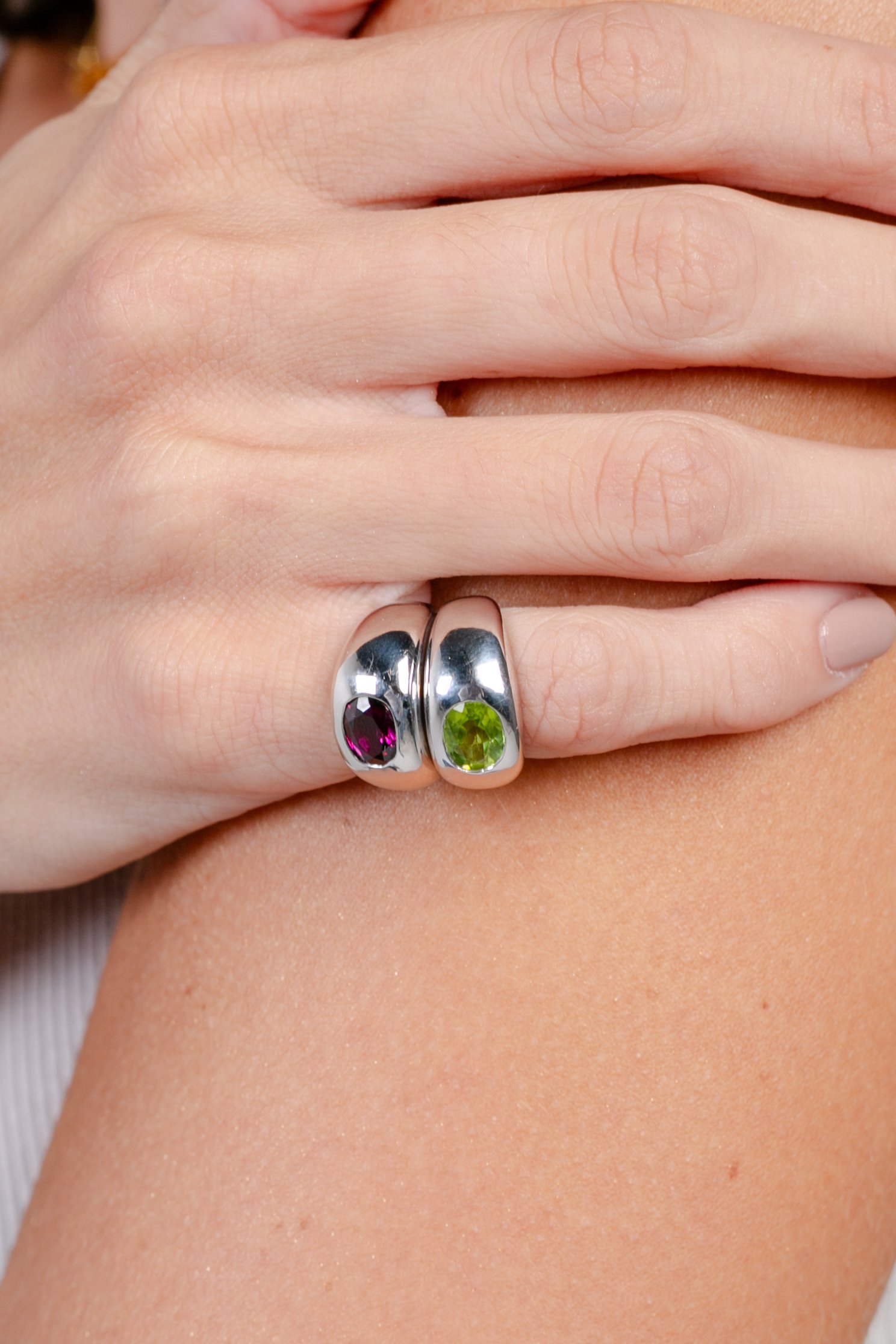 Anel Dedinho Aurora | rodolita